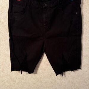 Wild Fable Black Denim Shorts NWT 18